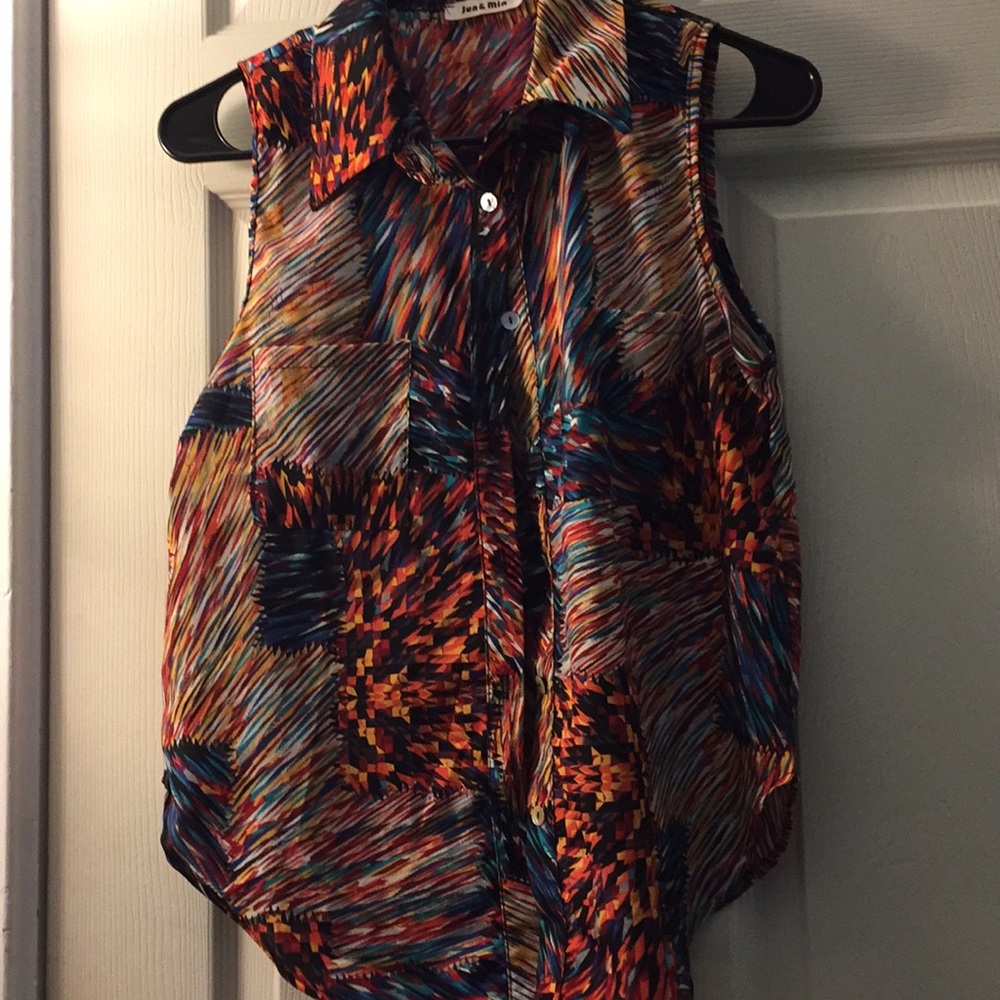 Fun patterned sleeveless sheer top